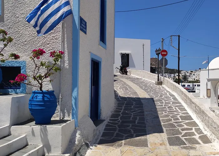 Kamara Cave Gasthof Triovasálos