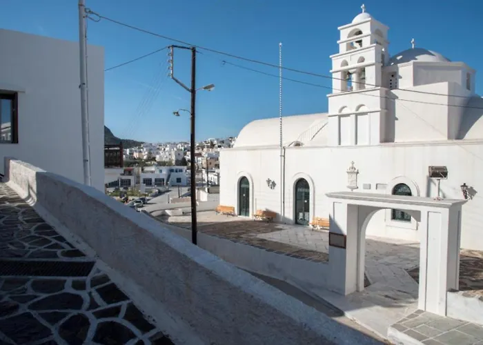 Kamara Cave Triovasálos