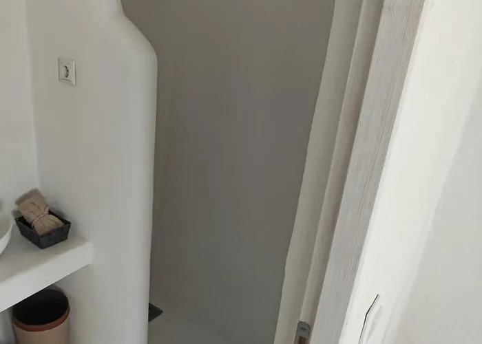 Kamara Cave Gasthof *